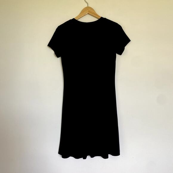 NWT Norma Kamali Timeless Crew Neck Short Sleeve Swing Dress in Black Small - Picture 6 of 6